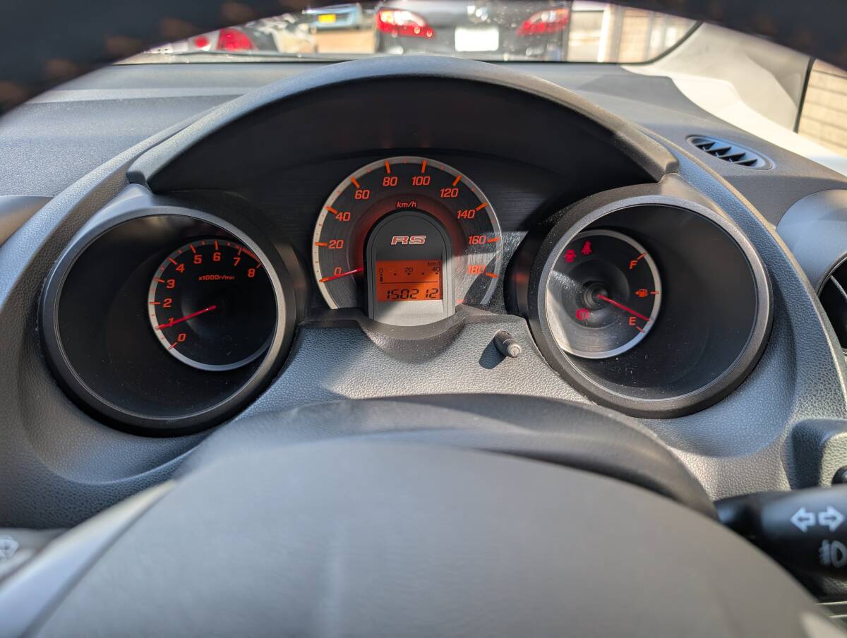 ホンダ　フィット　RS GE8 6速マニュアル　FF 6MT 青森県発　車検令和8年4月まで_10