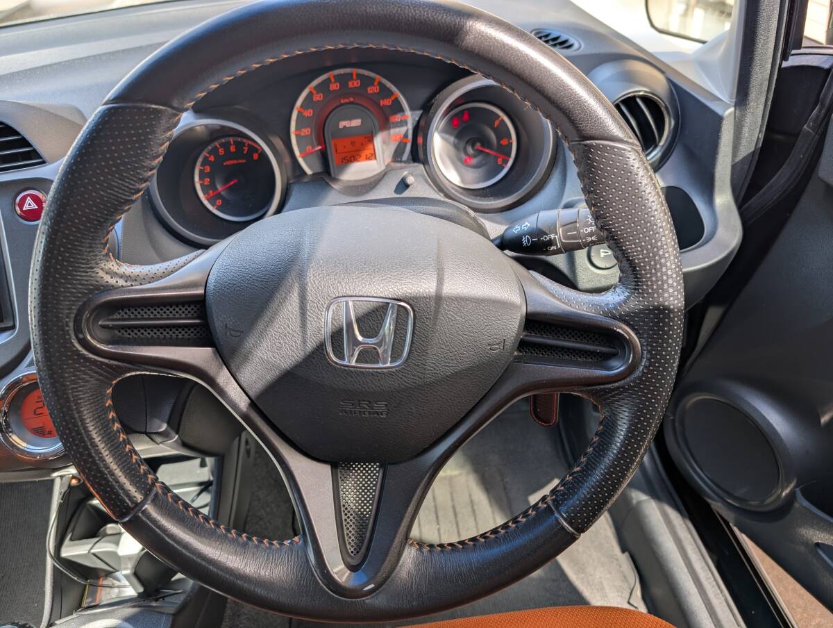 ホンダ　フィット　RS GE8 6速マニュアル　FF 6MT 青森県発　車検令和8年4月まで_9