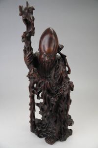 中国美術 木彫り 一刀彫 桃仙人 置物 東洋 彫刻 細密細工 人物 立像 置物 桃仙人の値段と価格推移は？｜1件の売買データから置物 桃仙人の