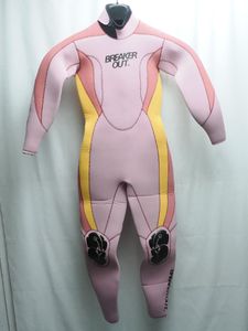 BREAKEROUT ブレーカーアウト ウェットスーツ 5mm レディース 150cm/45kg 平置き:B38cm/W