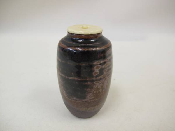 179/☆茶入 加藤作助作 陶印在り 象牙蓋 古瀬戸窯 陶磁器 茶道具
