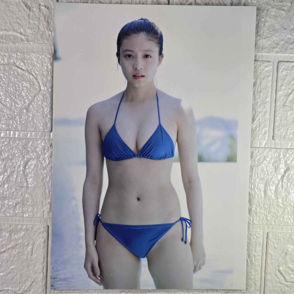 今田美桜 B5【国産フィルム150μラミネート加工】写真集「LAST SHOT