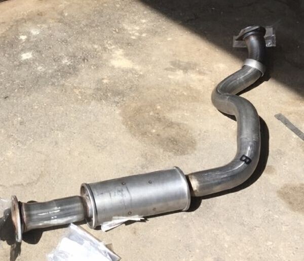 フロントパイプ ランクル70の値段と価格推移は？｜1件の売買データから