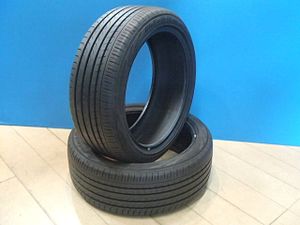 溝多い 中古2本 ヨコハマ RV03 ミニバン専用 215/45R18 SAI ノア ヴォクシー エスクァイ