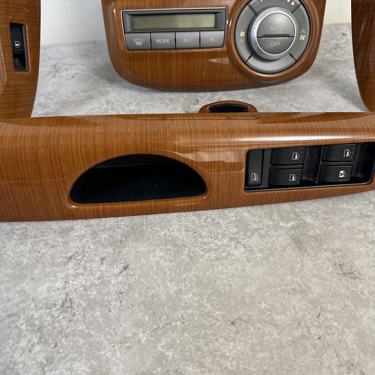 ダイハツ タント L375S オーディオパネル センターパネル パワー