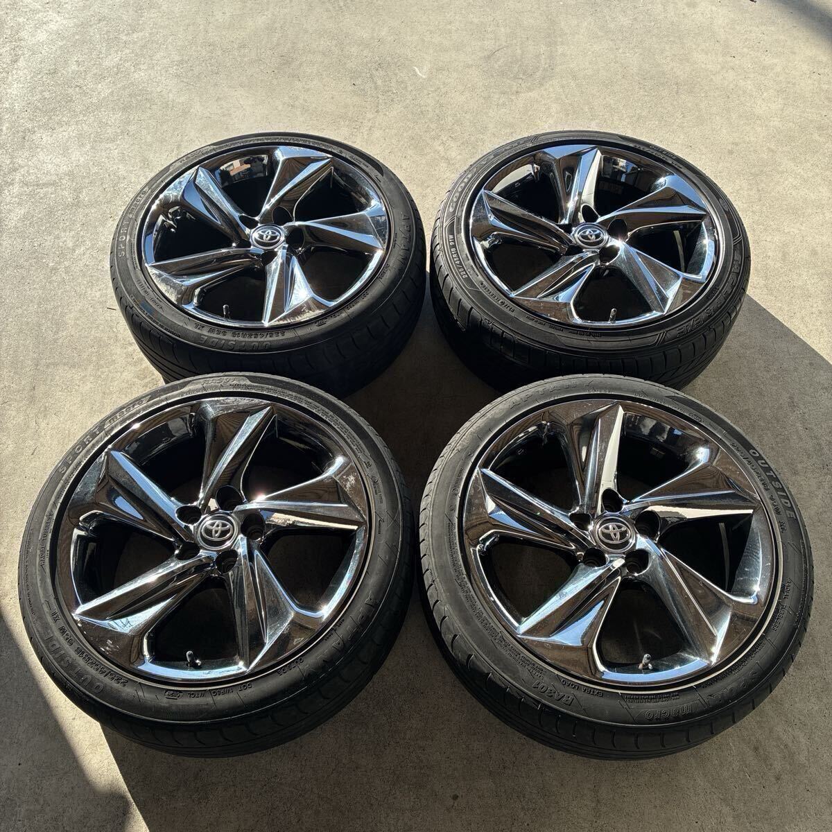 220 クラウン 純正 ホイールの値段と価格推移は？｜44件の売買データ