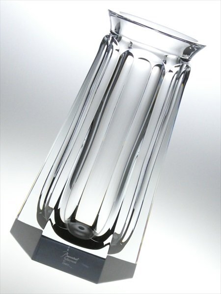 バカラ 花瓶の値段と価格推移は？｜118件の売買データからバカラ 花瓶