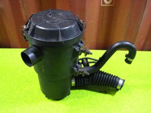 1996/3 ジムニー JA22W エアクリーナー ホース内オイル汚れあり