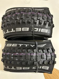 シュワルベ　big betty 29x2.4 2本セット　
