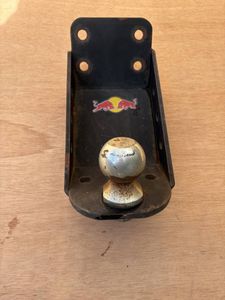 ★☆ ランクル80 ランクル70 ランクル60 78プラド　パジェロ 中古ヒッチメンバー　ボール