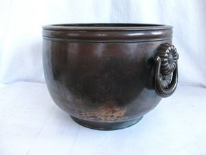 銅製火鉢の値段と価格推移は？｜10件の売買データから銅製火鉢の価値が