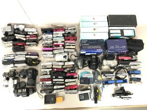 デジタルカメラ　まとめ売り 100円スタート！まとめ売り ジャンクあり 動作未確認 キャノン