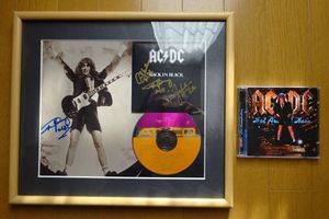 アンガス ヤングの値段と価格推移は？｜10件の売買データからアンガス