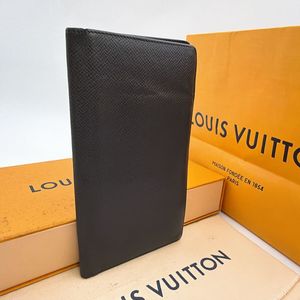 6361【上美品】LOUIS VUITTON ルイヴィトン タイガ ポルトシェキエ カルトクレディ 札入