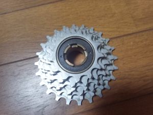 SUNTOUR　ボスフリー　スプロケ　α　6速　美品　サンツアー　　アルファ