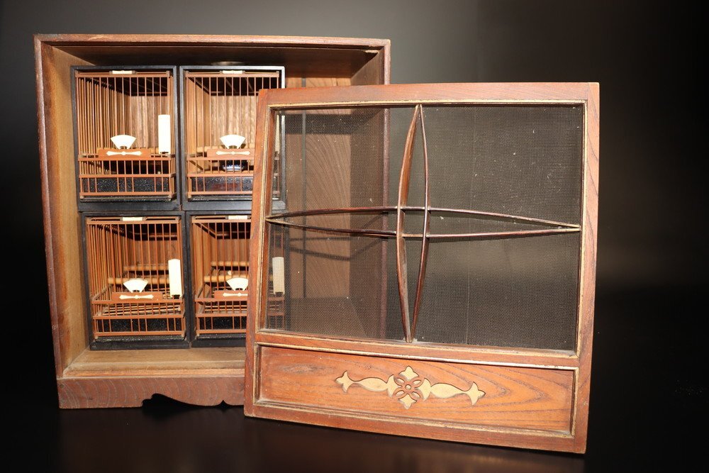 メジロ籠の値段と価格推移は？｜6件の売買データからメジロ籠の価値が