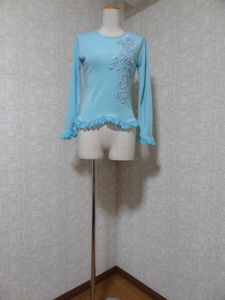☆ レディース　社交ダンス　ダンス 　ダンス衣装　ブラウス　カットソー　水色装飾　イ