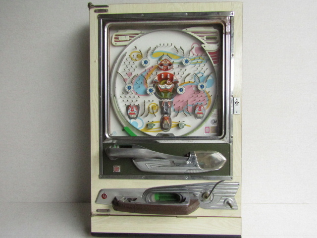 手打ち パチンコの値段と価格推移は？｜2件の売買データから手打ち