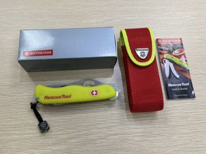 3056★未使用経年品★VICTORINOX ビクトリノックス　レスキューツール　0.8623.MWN　5390