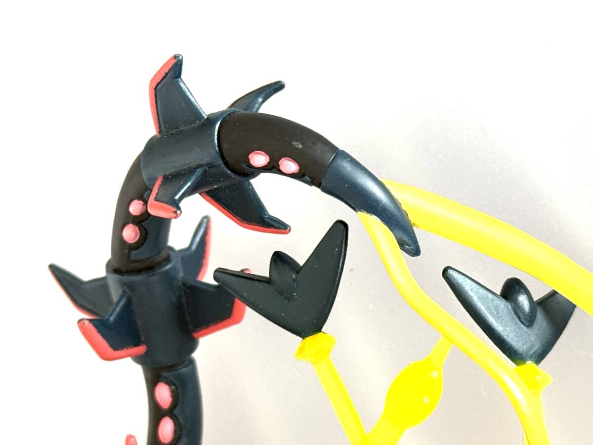 抽プレ 非売品 ポケモン モンコレ 色違い メガレックウザ 黒いメガ