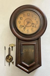 Regulator 柱時計の値段と価格推移は？｜6件の売買データからRegulator 