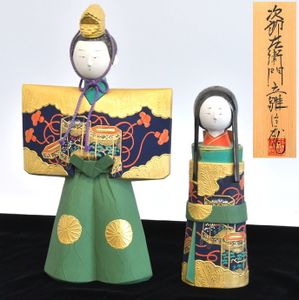 中村信喬／『打出の小槌』／博多人形／共箱・題名落款立札 Yahoo!オークション - 「博多人形+中村信喬」の落札相場・落札価格