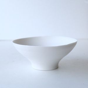 黒田泰蔵 白磁のYahoo!オークション(旧ヤフオク!)の相場・価格を見る