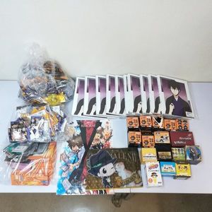 缶バッジ 大量のYahoo!オークション(旧ヤフオク!)の相場・価格を見る