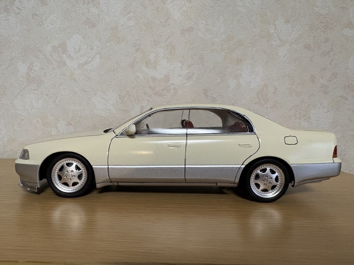 アオシマ 1/24 トヨタ クラウン マジェスタ ゼロクラウン 完成品 2台