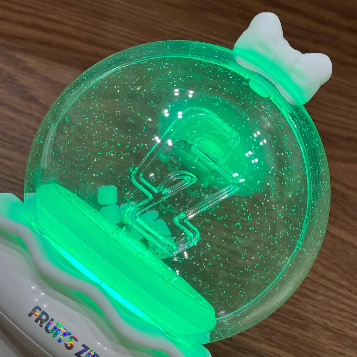m774-0685-16 FRUITS ZIPPER OFFICIAL FAN LIGHT フルーツジッパー
