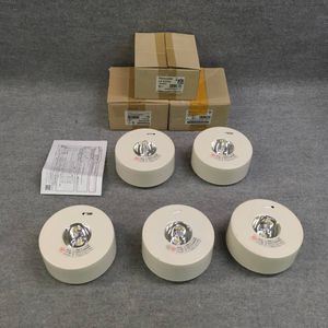非常灯照明器具の値段と価格推移は？｜1件の売買データから非常灯照明
