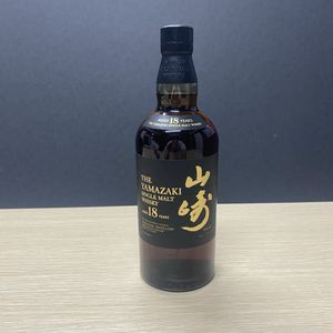 山崎 18年(箱無し)の平均価格は80,064円｜ウイスキーの価格相場・買取価格