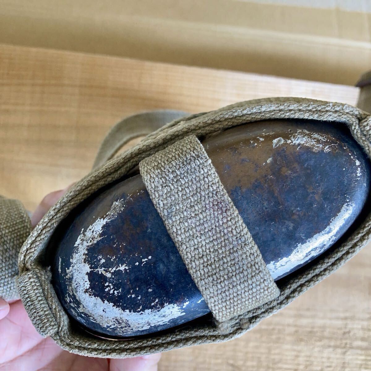 日本軍 水筒 ② 当時物 戦時中 旧日本軍 日本陸軍 大日本帝国 日本軍 水筒 ② 当時物 戦時中 旧日本軍 日本陸軍 大日本帝国
