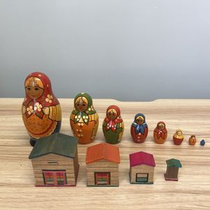 ロシア民芸品の値段と価格推移は？｜16件の売買データからロシア民芸品