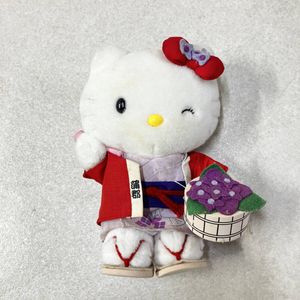 ご当地キティ レアのYahoo!オークション(旧ヤフオク!)の相場・価格を