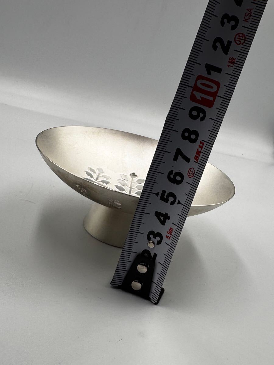 内閣総理大臣 贈 純銀盃 142g SILVER 五七の桐紋 造幣局刻印有 共箱付