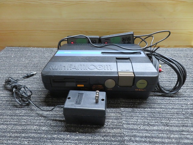 ツインファミコン本体の値段と価格推移は？｜57件の売買データから