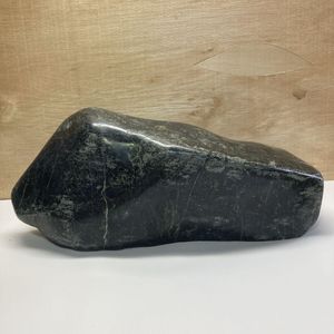 蛇紋岩の値段と価格推移は？｜6件の売買データから蛇紋岩の価値が