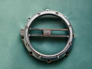 CBX400F クラッチカバーのYahoo!オークション(旧ヤフオク!)の相場