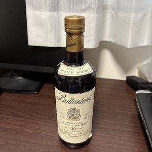 バランタイン 30年の平均価格は31,252円｜ウイスキーの価格相場・買取価格