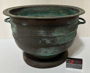 銅製火鉢の値段と価格推移は？｜13件の売買データから銅製火鉢の価値が