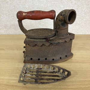 昭和レトロ アイロンのYahoo!オークション(旧ヤフオク!)の相場・価格を