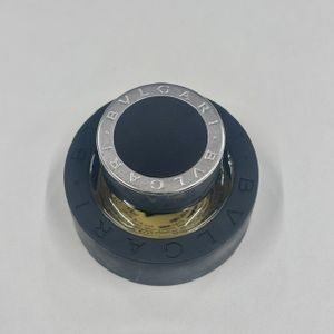 廃盤 メンズ香水の値段と価格推移は？｜4件の売買データから廃盤