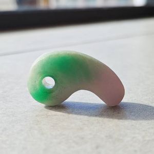 勾玉 翡翠 古墳の値段と価格推移は？｜71件の売買データから勾玉 翡翠