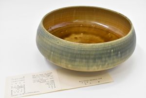 亀井勝の値段と価格推移は？｜15件の売買データから亀井勝の価値が