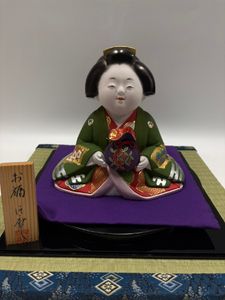 日本 博多人形の値段と価格推移は？｜31件の売買データから日本 博多