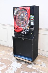 羽根物の値段と価格推移は？｜79件の売買データから羽根物の価値が