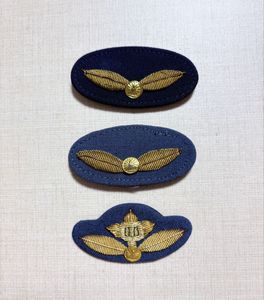 警察 階級章の値段と価格推移は？｜30件の売買データから警察 階級章の