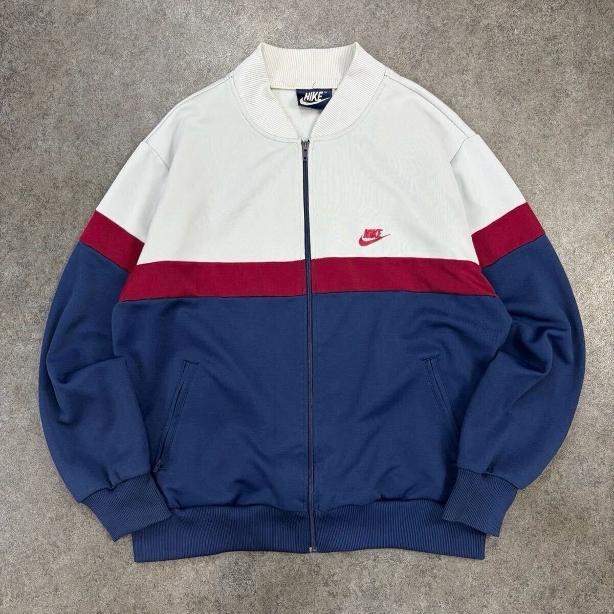 NIKE 紺タグ ジャージの値段と価格推移は？｜8件の売買データからNIKE