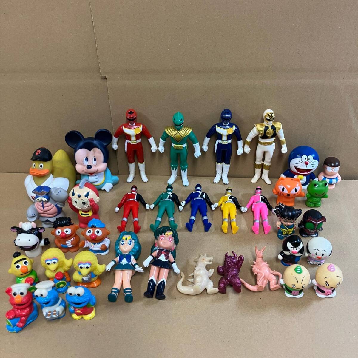 セサミストリート フィギュアの値段と価格推移は？｜17件の売買データ